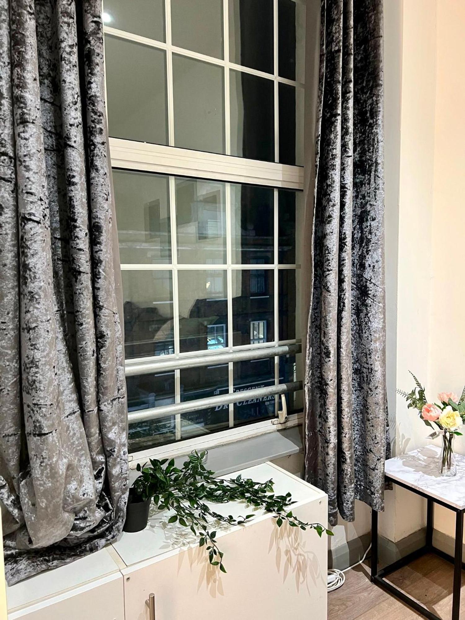 Appartamento Spacious 3 Bedroom Flat In Kings Cross, St 159 Londra