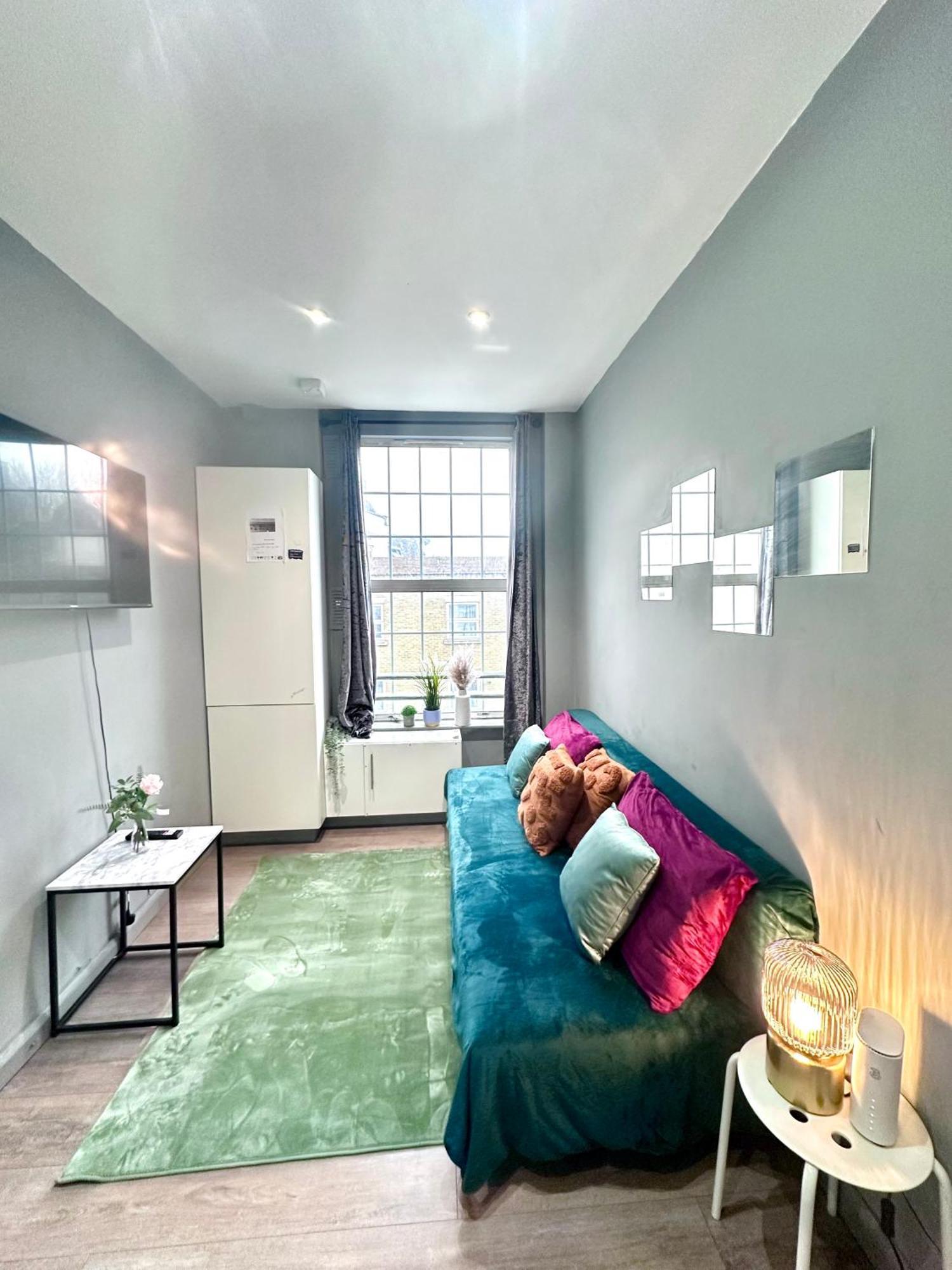 Spacious 3 Bedroom Flat In Kings Cross, St 159 Appartamento *