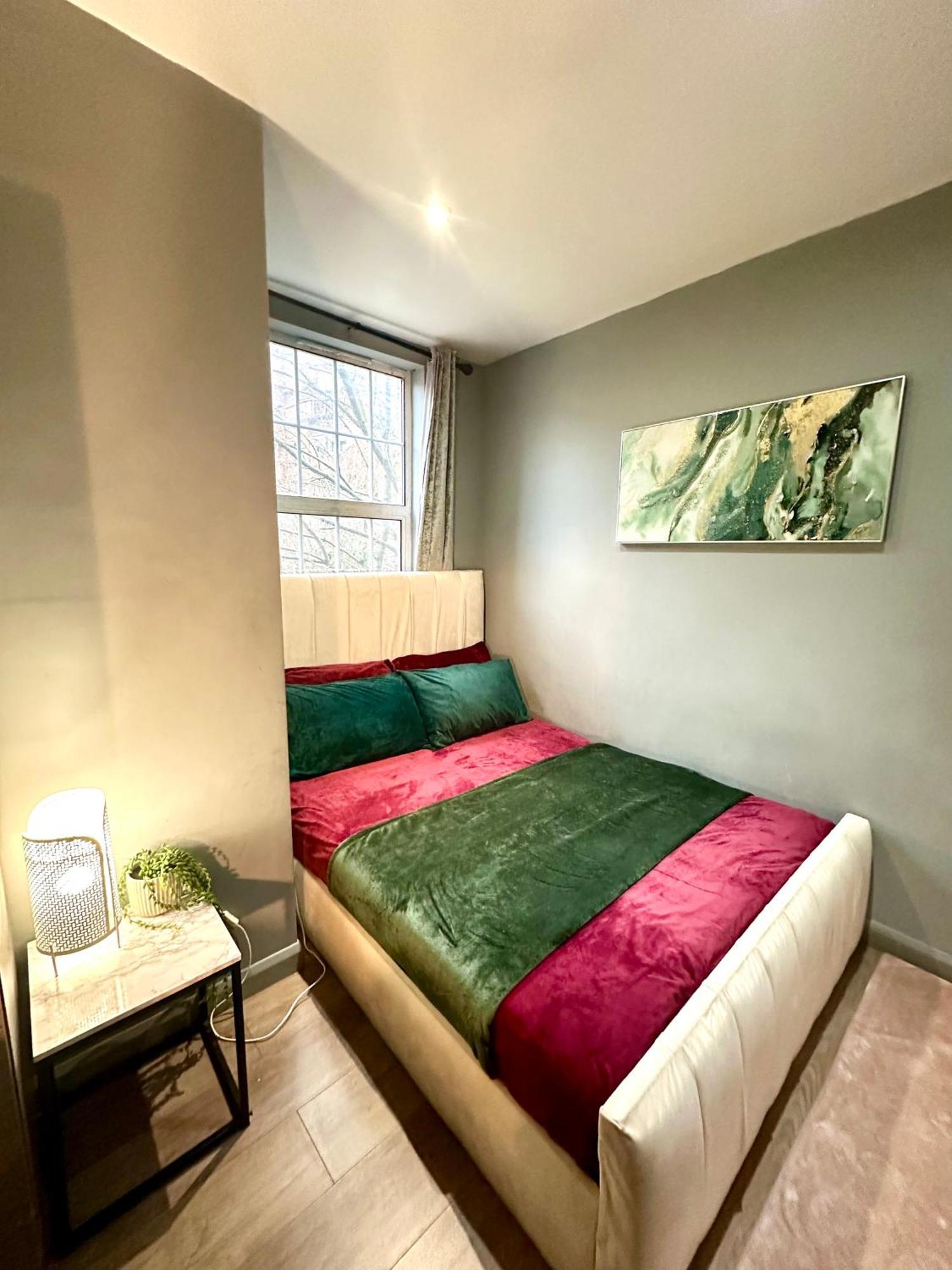Spacious 3 Bedroom Flat In Kings Cross, St 159 Appartamento *